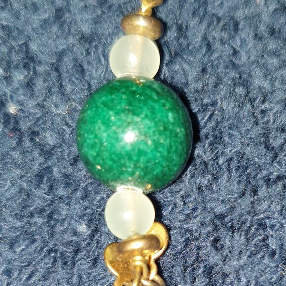 ✨ Vintage Aventurine & Milky Quartz Gold Tone Necklace – Boho Natural Aventurine - Picture 8 of 12